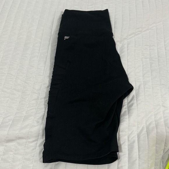 Fabletics Define PowerHold® High-Waisted shorts - Picture 2 of 3